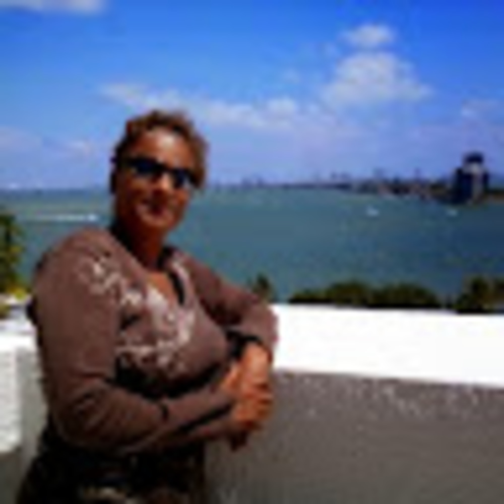 Meet your Posher, Bernadette